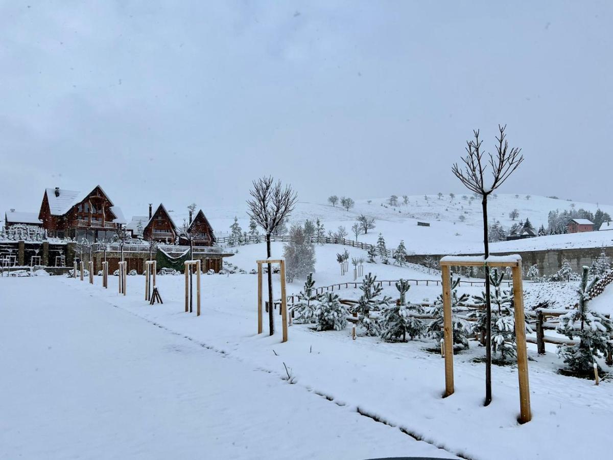 Wooden Valley Zlatibor Resort Exteriör bild